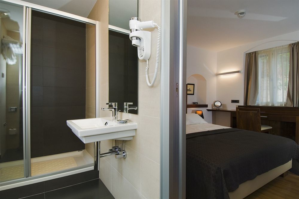 Hotel Vestibul Palace & - Small Luxury Of The World Split